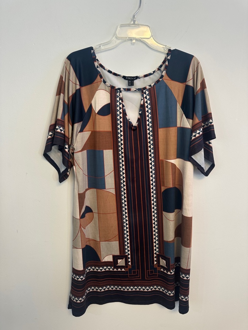 Zane Brown, Blue & Cream Geometric Keyhole Tunic
